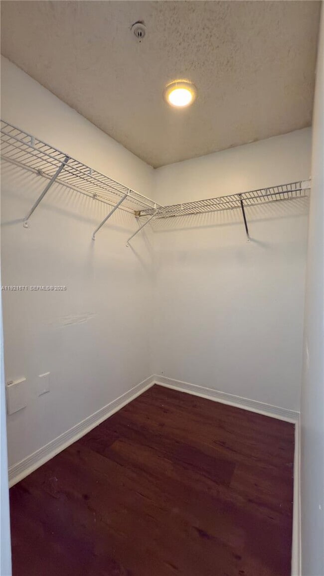 Photo - 4177 N Haverhill Rd Unidad 814