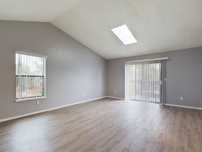 Photo - Parkside