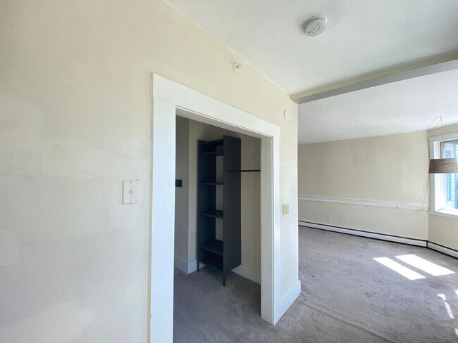 Photo - 118 Locust St Unidad 4