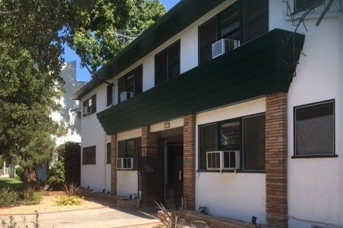 Front Entrance - 11666 Magnolia Blvd Apartments Unit 9