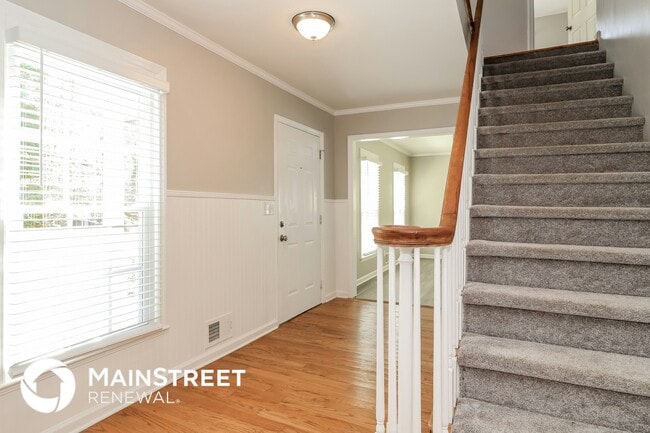 Photo - 1666 Greenbrook Dr