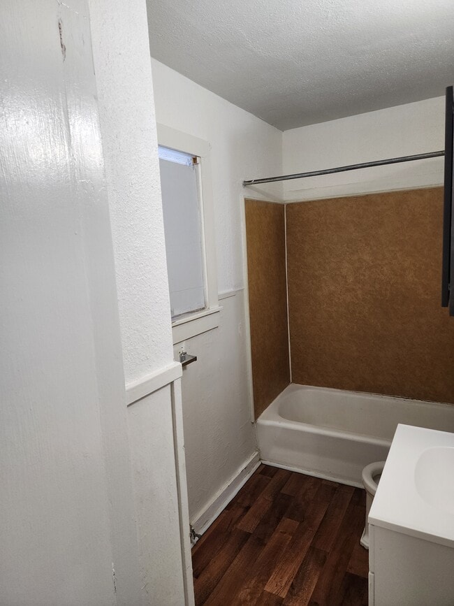 Photo - 2001 N Depot St