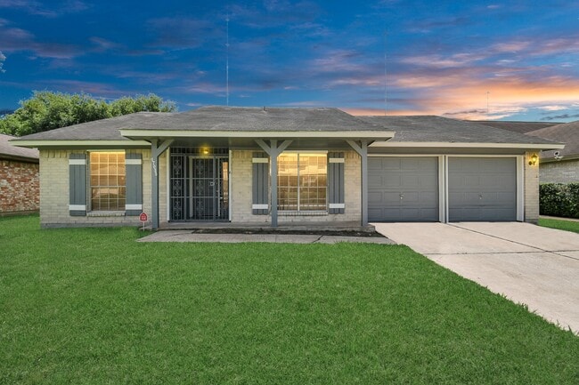 Building Photo - 17035 Quail Bend Dr Rental
