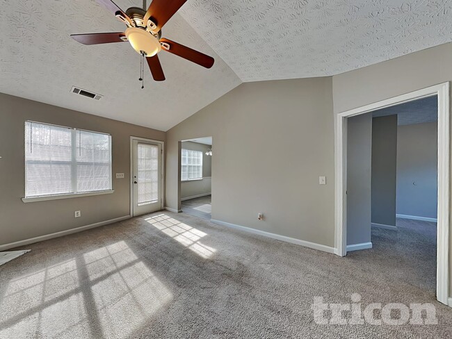 Photo - 160 Brighton Dr