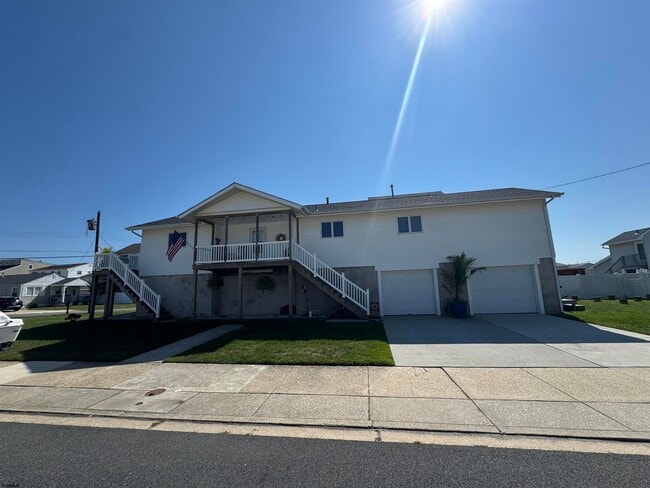 Building Photo - 607 E Evans Blvd Rental