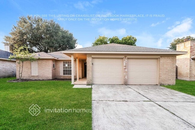 Building Photo - 5802 Longforest Dr Rental
