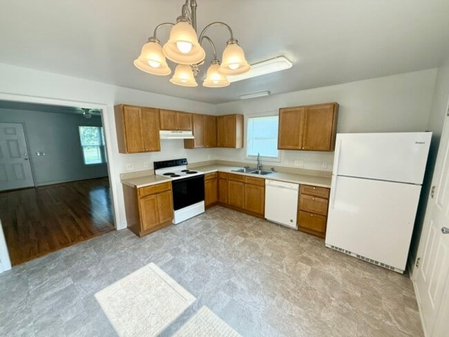 Photo - Three bedroom, 2 bath house in Gibsonville