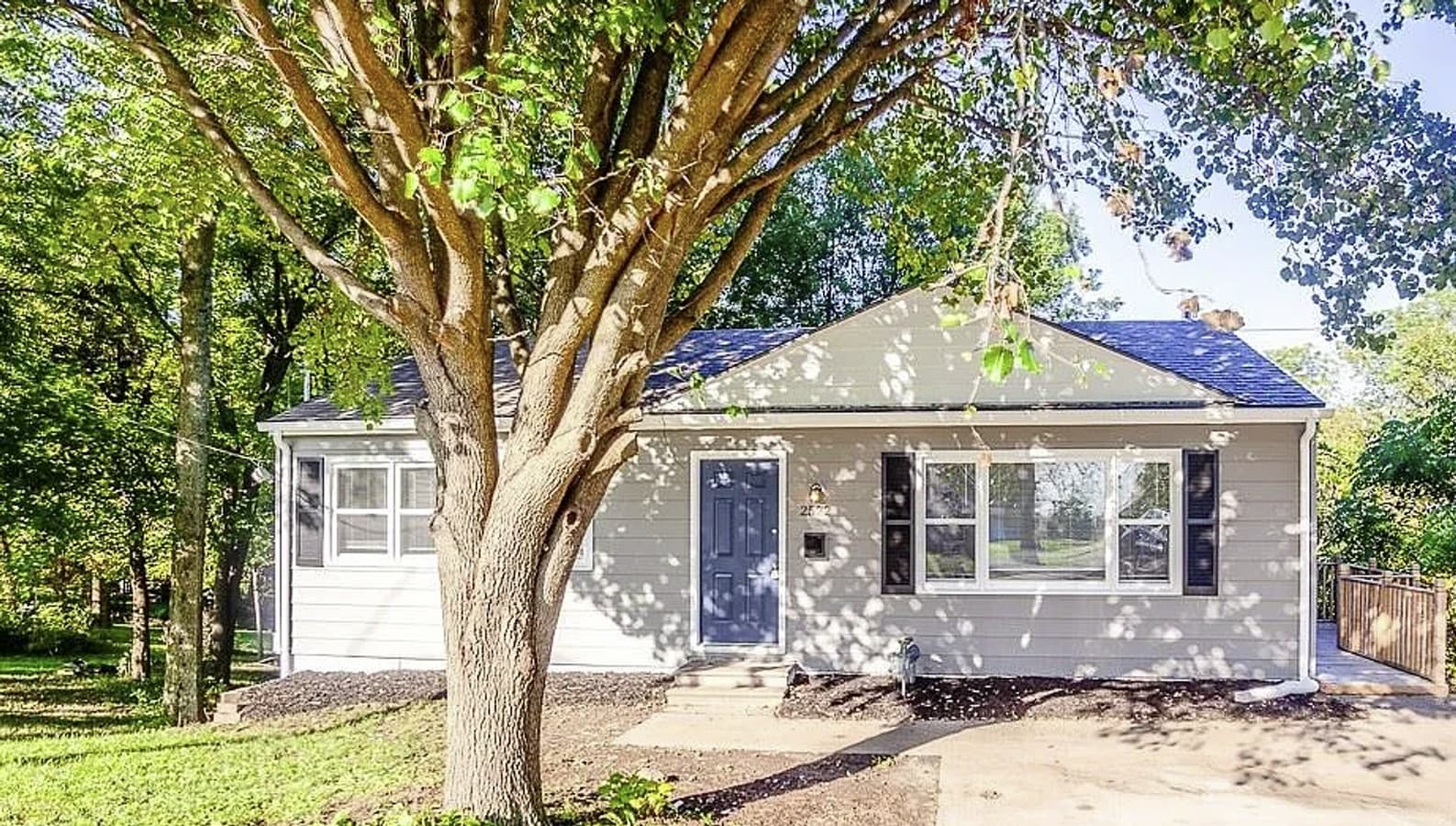 Well-Located 3 Bed, 1 Bath Home in Convenient Independence Neighborhood - Well-Located 3 Bed, 1 Bath Home in Convenient Independence Neighborhood