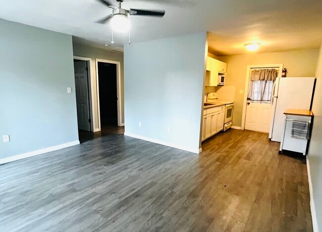 Photo - 9803 N Aster Ave Unit A