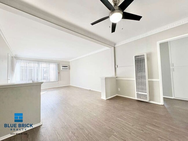 Photo - 5315 Whitsett Ave Unidad 6
