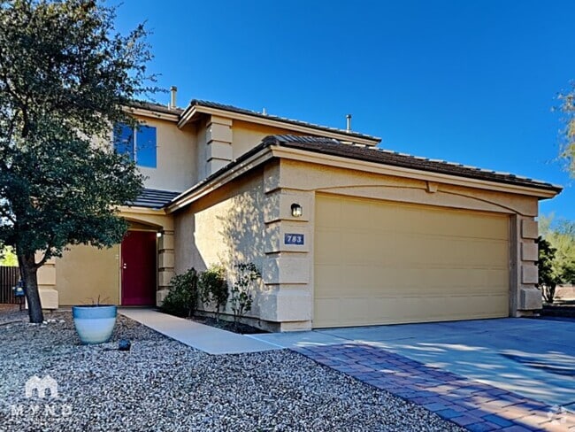 Building Photo - 783 W Flaming Arrow Dr Rental
