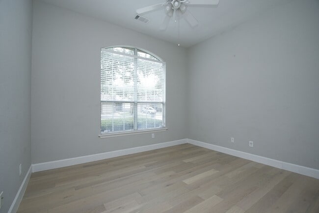 Photo - 7914 Glenn Cliff Dr