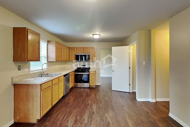 Photo - 5301 Sunmeadow Dr