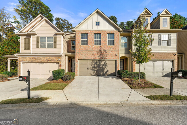 Photo - 3962 Brockenhurst Dr Townhome