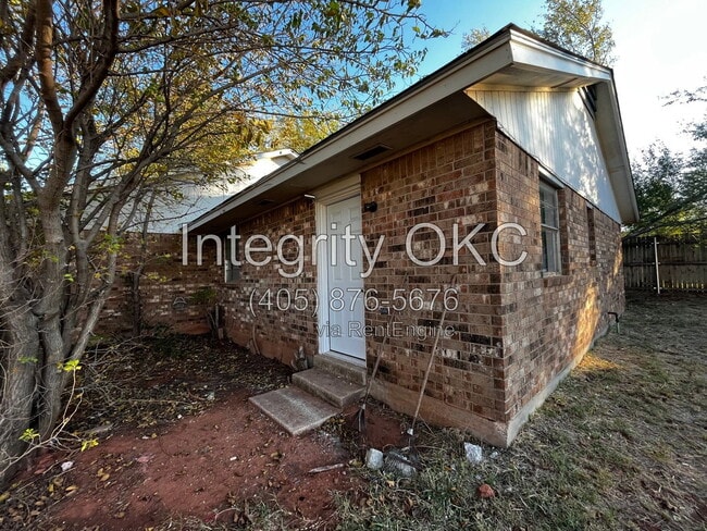 Photo - 3316 SE 57th St