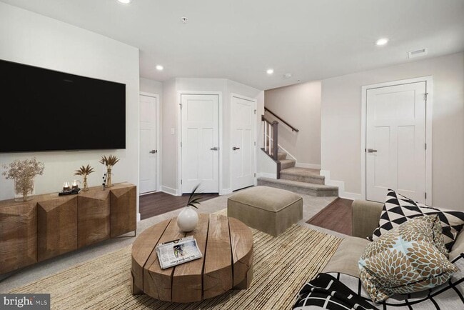Photo - 9643 Tall Oaks Rd