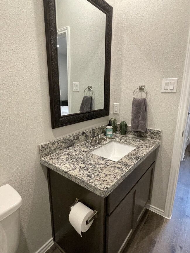 Photo - 16888 W Ivanhoe St