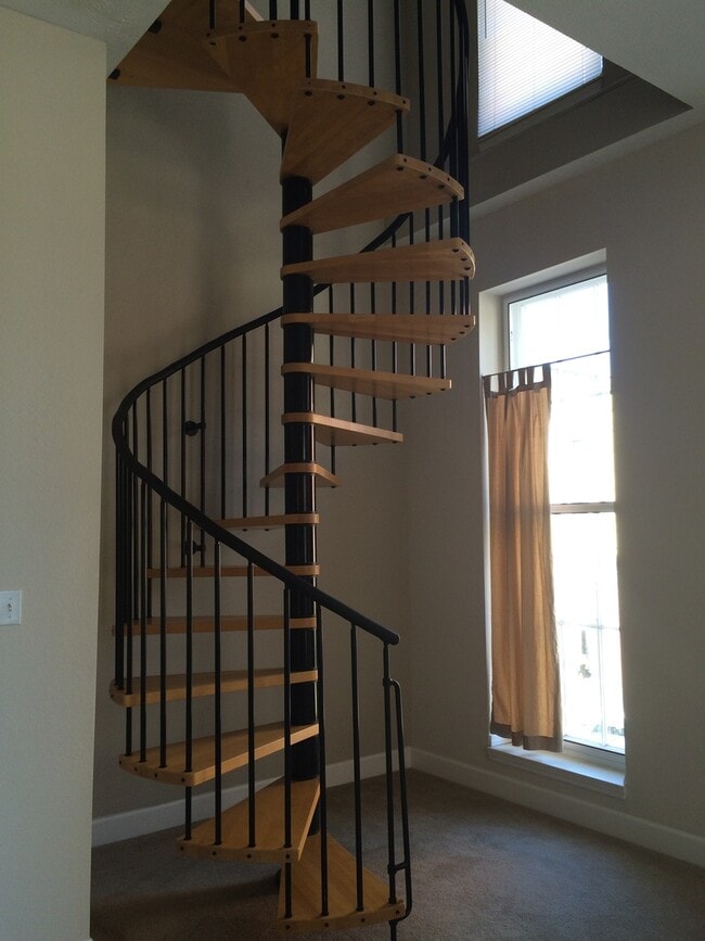Photo - 200 S Walnut St Unidad Apt 2A
