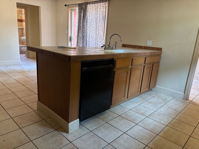 Photo - 16360 Placer Hills Rd