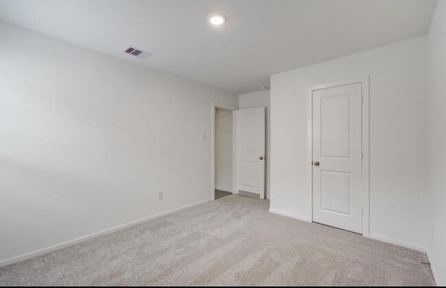 Photo - 18027 Valle Cupa Ln
