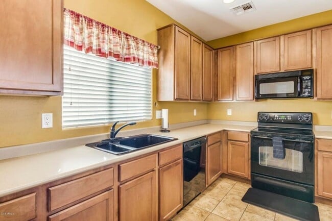 Photo - 22026 N 103rd Ln