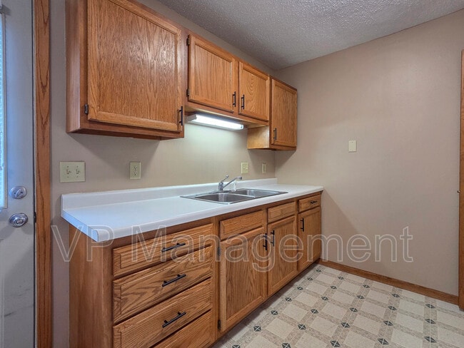 Photo - 7 Park Crest Ct