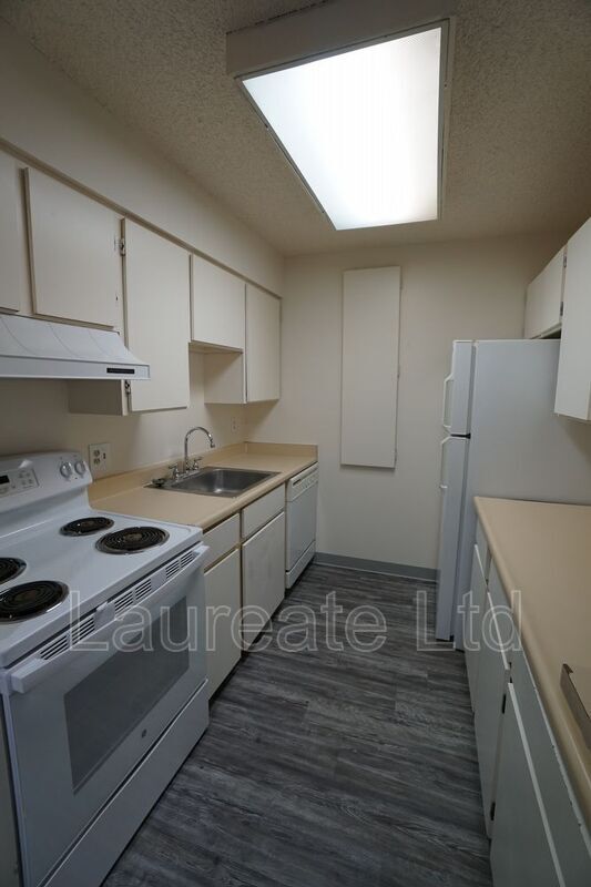Photo - 2225 S Jasmine St Unit #116