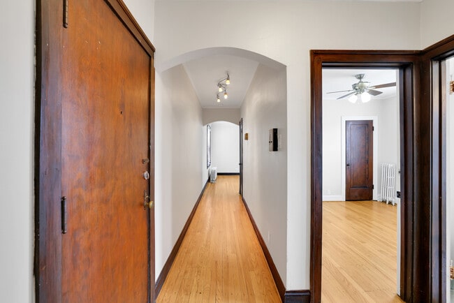 Photo - 5544 W Leland Ave Unit 1D