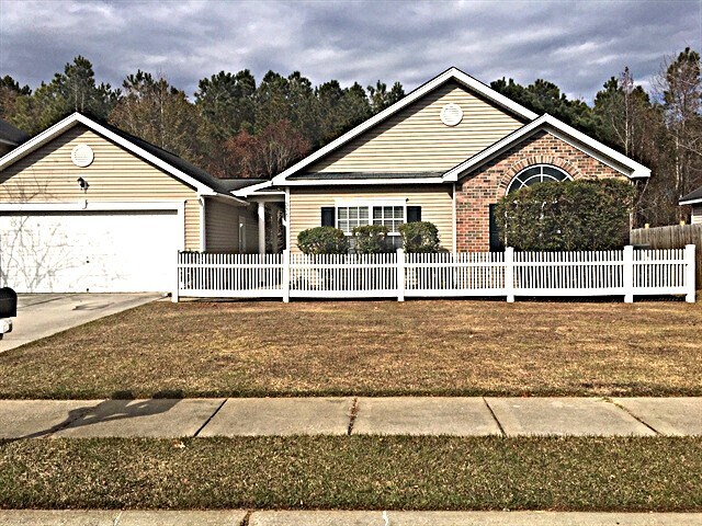 Photo - 335 Savannah River Dr House