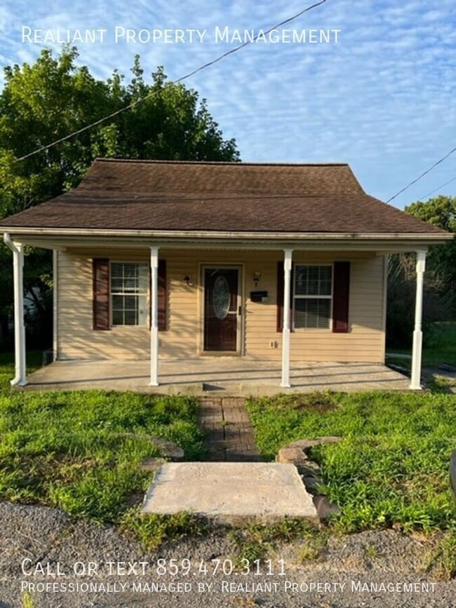 Photo - 400 Broadway- House