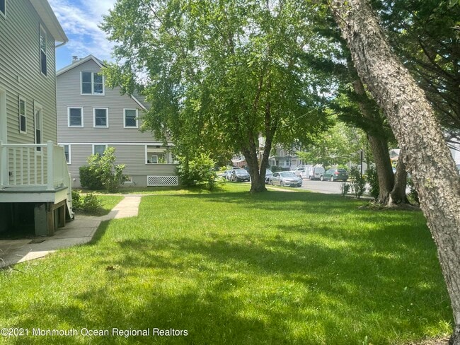 Photo - 144 Spring St