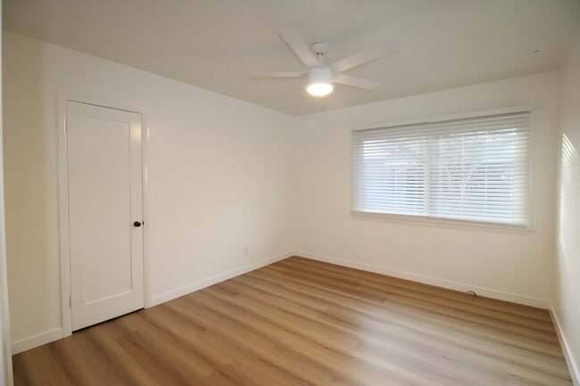 Photo - 230 Avenue G Unidad 230