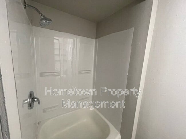 Photo - 663 E Market St Unit 665 APT #5