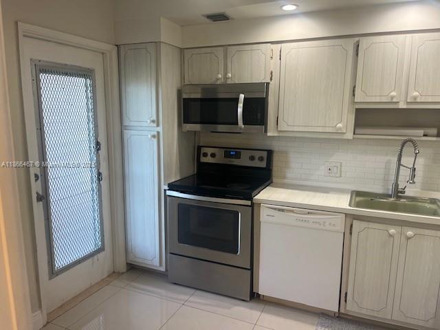 Photo - 3200 N Palm Aire Dr Unit 507