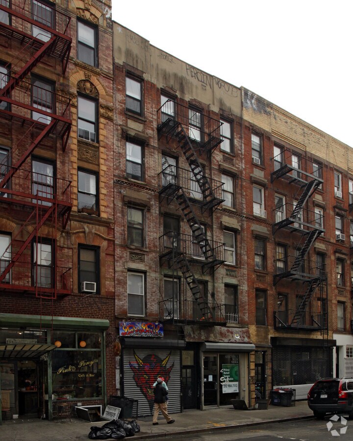 Photo - 174 Ludlow St