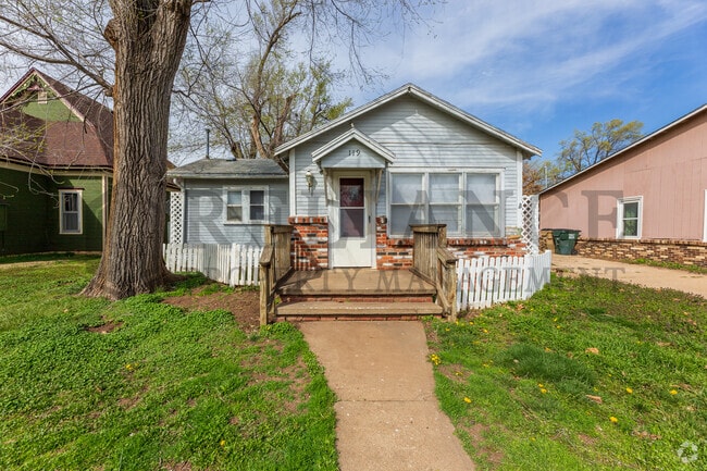 Building Photo - 119 S Wichita St Rental