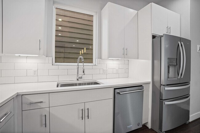 Photo - 3306 Cline St