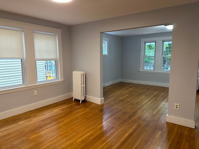 Photo - 18 Symmes St Apartment Unit 1