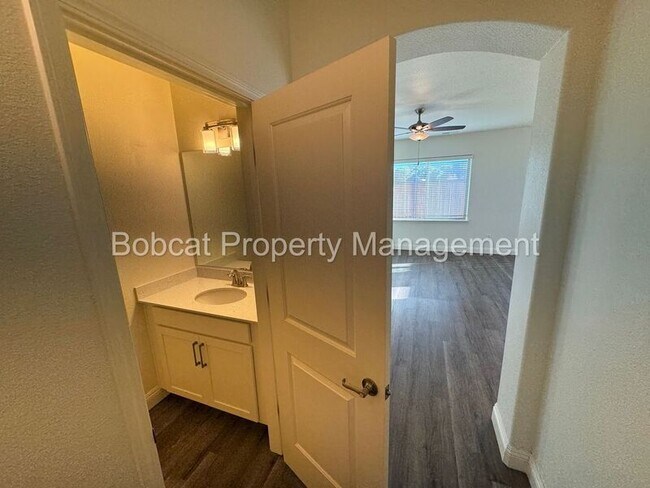 Photo - 1237 Correlli Ct