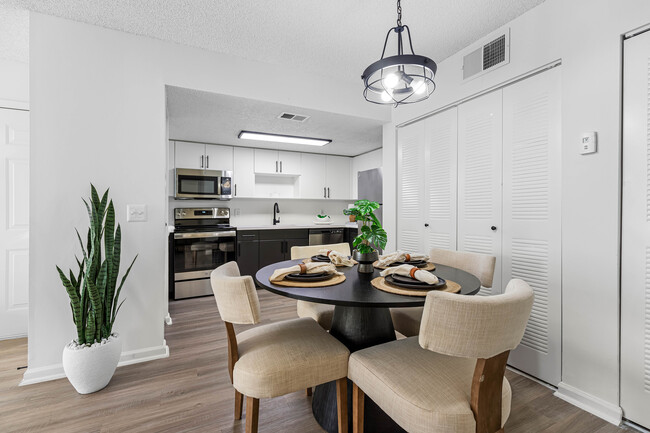 Photo - Avana Palm Beach Gardens Apartments