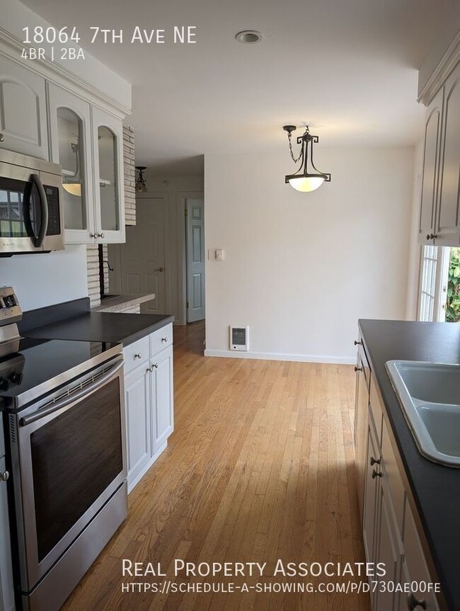 Photo - 18064 7th Ave NE