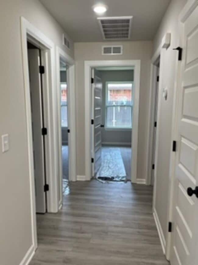 Photo - 12024 SW 10th-