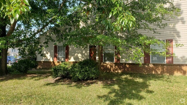 Building Photo - SMITHY GLEN IN YORK COUNTY Rental