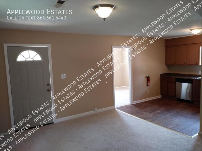 Photo - 7506 Jennings St