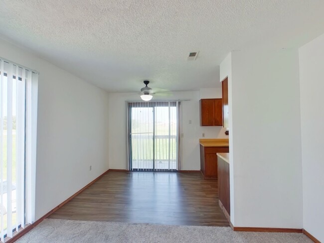 Photo - 3950 N Garland Cir