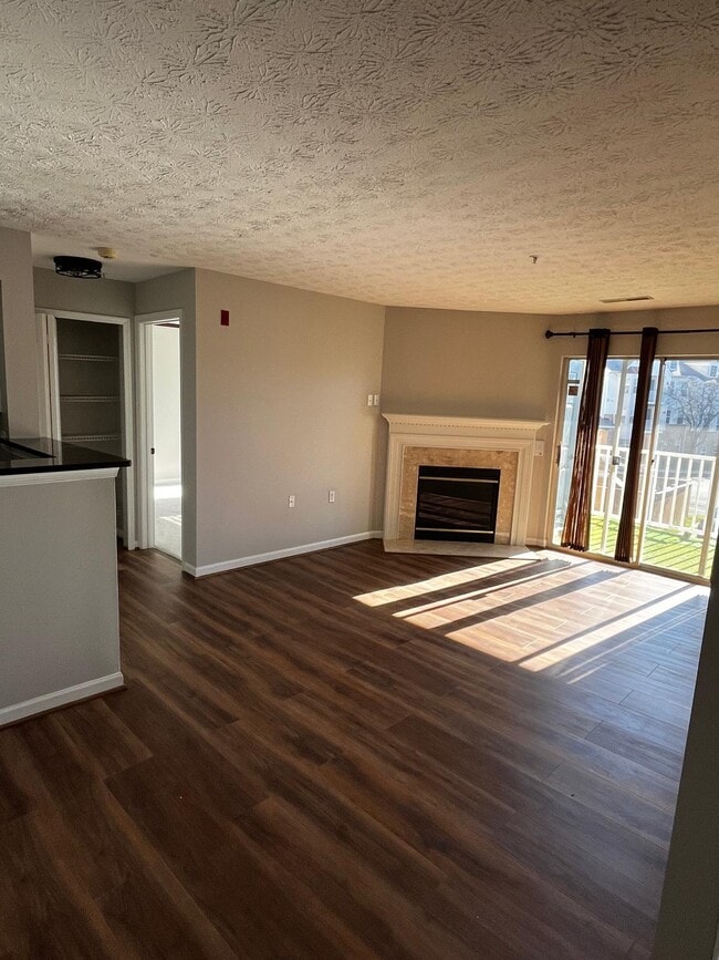 Photo - 8941 Town Center Cir Unit 203