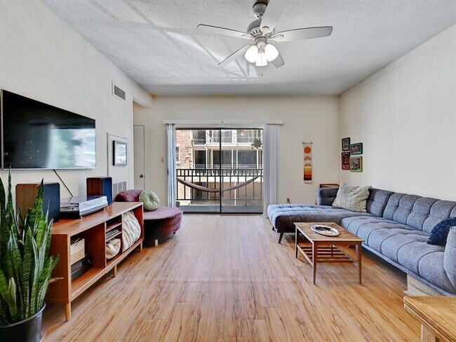 Photo - 1908 San Antonio St Unit 210