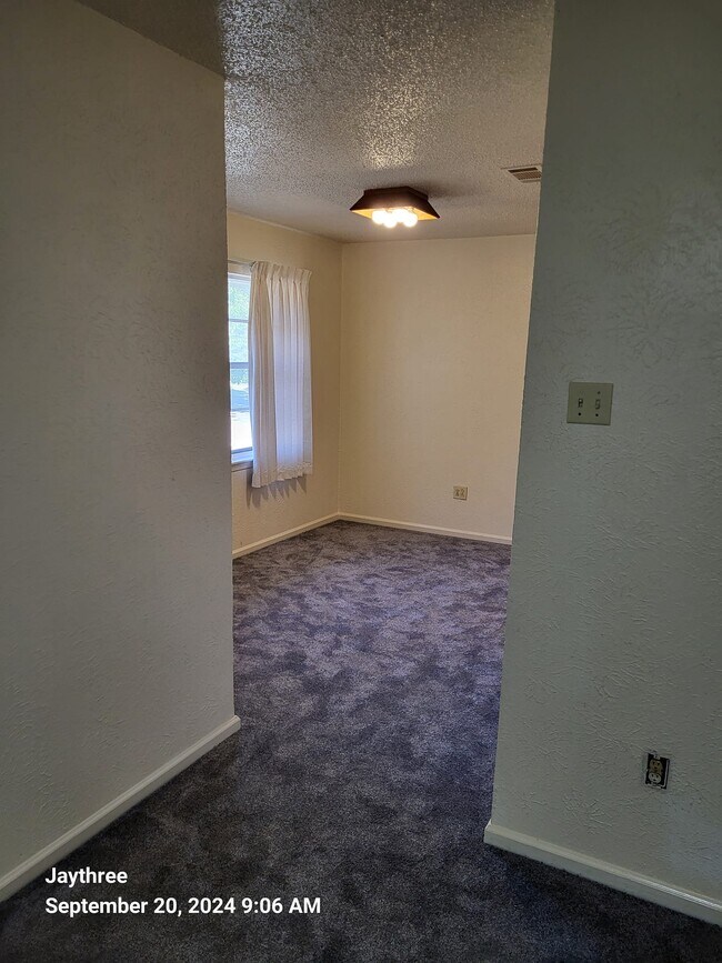 1515 E Beverly Dr Apartment Unit 1515 Oakpark Corsicana, TX