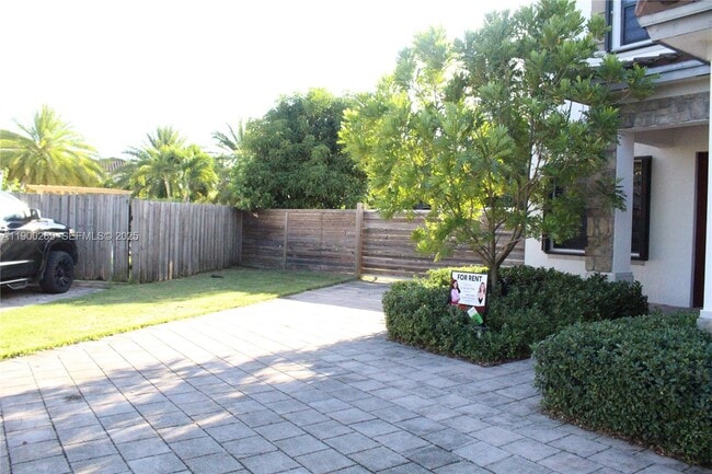 Photo - 25096 SW 118th Ave