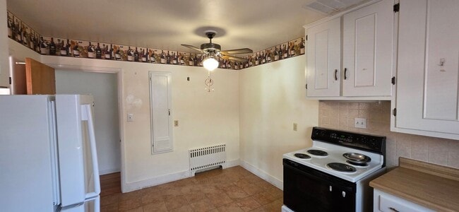 Photo - 2520 Deming Blvd